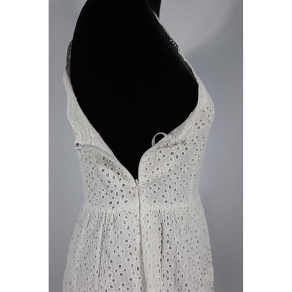 Lulus White Eyelet Lace Peplum Top Sleeveless Halter Style Size S 100%‎ Cotton - Picture 5 of 10